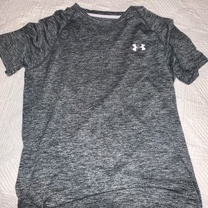 under armour t-shirt